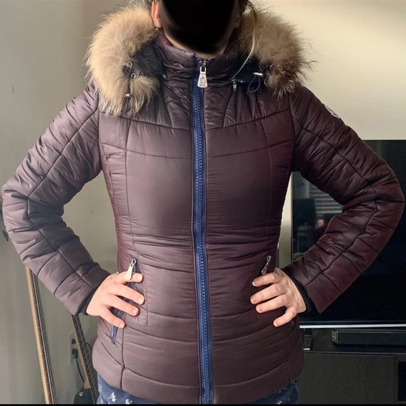 Puffer Jacket - Picture 9 of 9